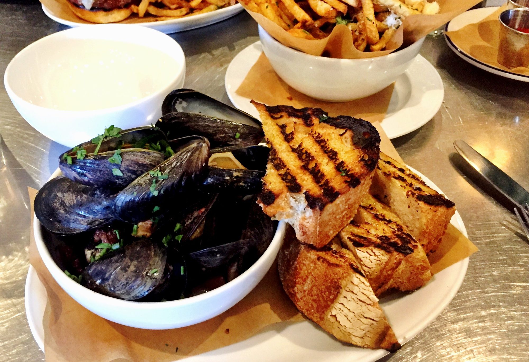 Angry Mussels